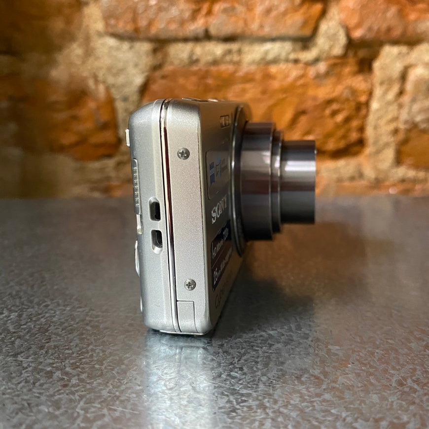 Sony Cyber-shot DSC-W630 серебро цифровой фотоаппарат