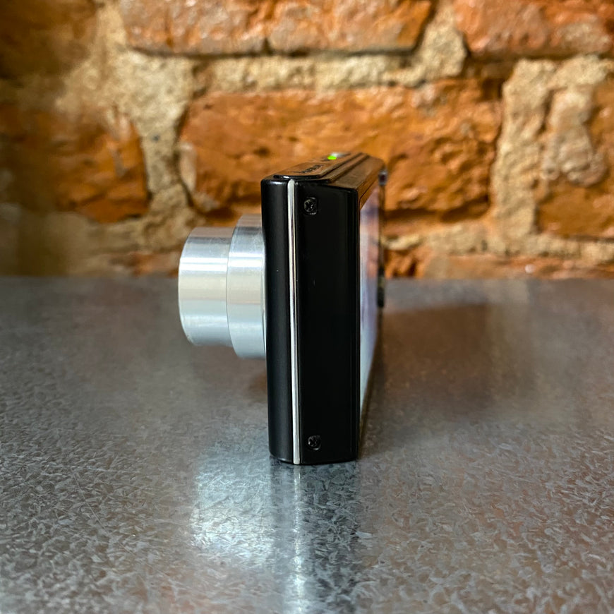 Sony Cyber-shot DSC-W320 черный цифровой фотоаппарат