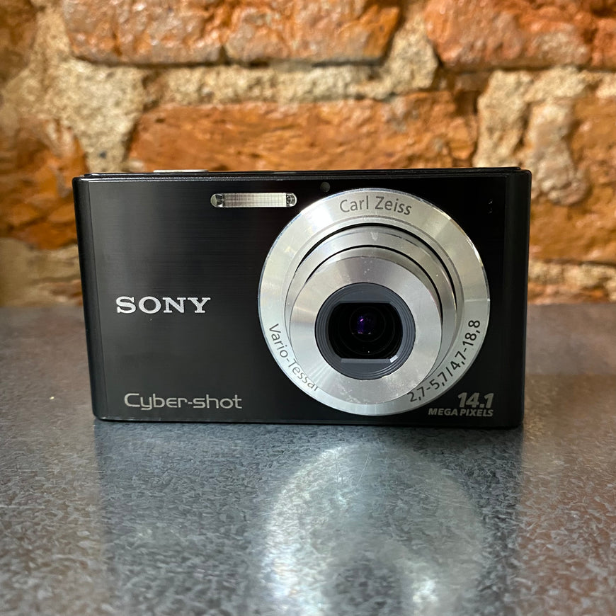 Sony Cyber-shot DSC-W320 черный цифровой фотоаппарат