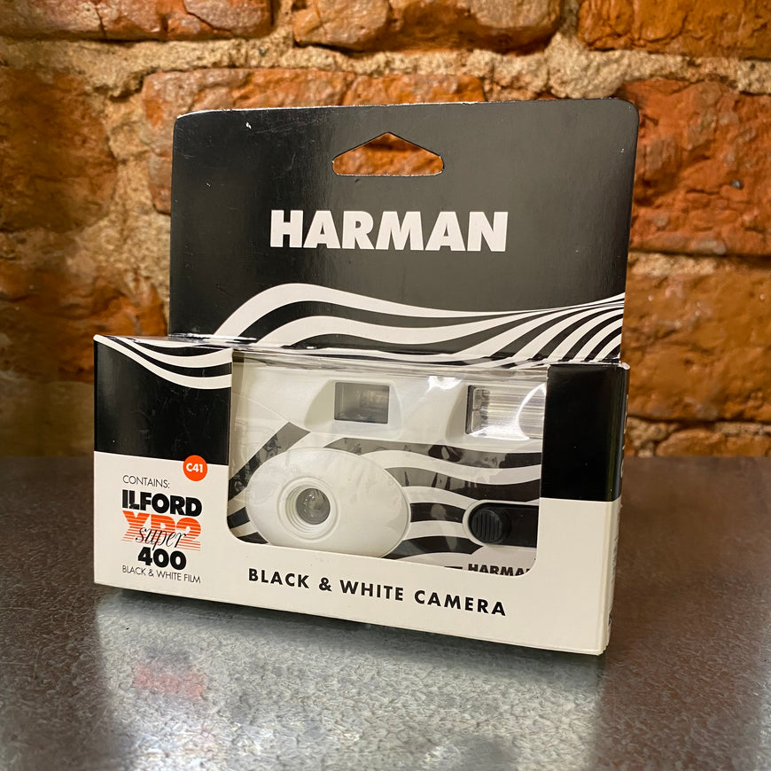 Одноразовый пленочный Harman Ilford XP2 Super 400