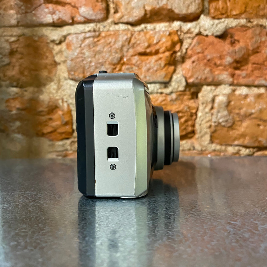 Olympus Superzoom 115 af пленочный фотоаппарат