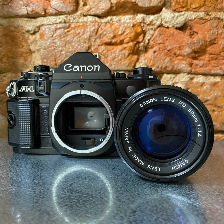 Canon A-1 50mm 1.4 зеркальный пленочный фотоаппарат