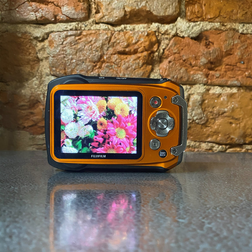 Fujifilm FinePix XP150 оранжевый цифровой фотоаппарат