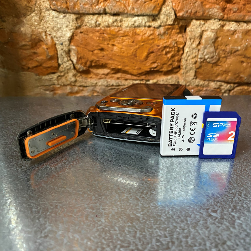 Fujifilm FinePix XP150 оранжевый цифровой фотоаппарат