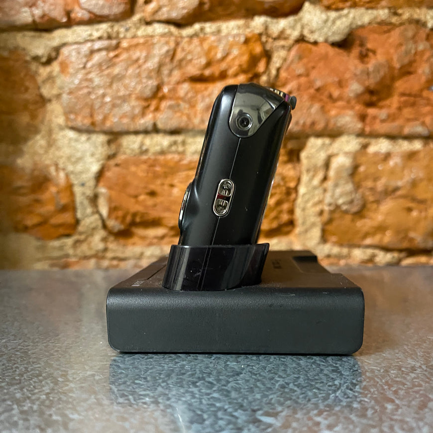 Casio Exilim EX-Z1200 черный цифровой фотоаппарат с док станцией