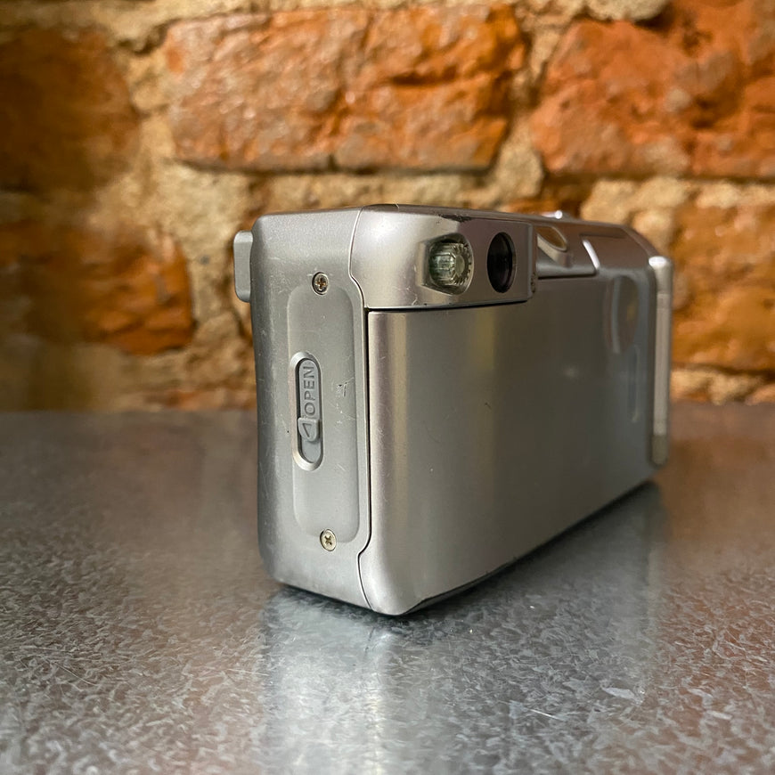 Canon Prima Super 150u пленочный фотоаппарат