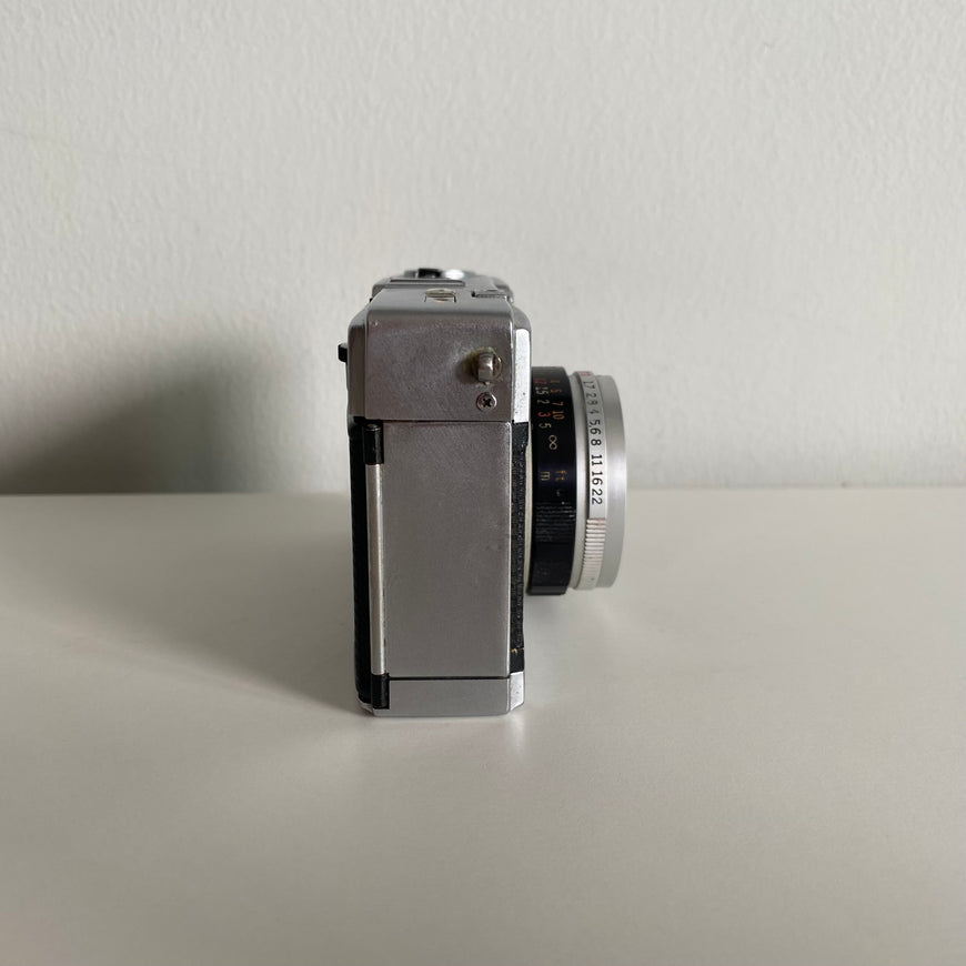 Olympus Pen EED F. Zuiko 1.7 полукадровый пленочный фотоаппарат