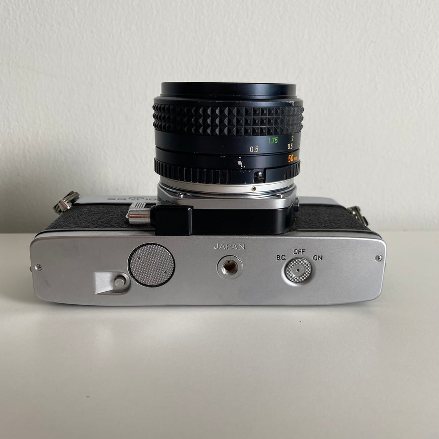 Minolta srT 101 Rokkor PF 50mm 1.7 пленочный зеркальный фотоаппарат