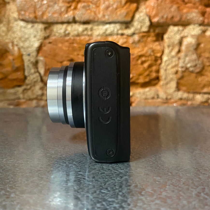 Canon Digital IXUS 132 черный цифровой фотоаппарат