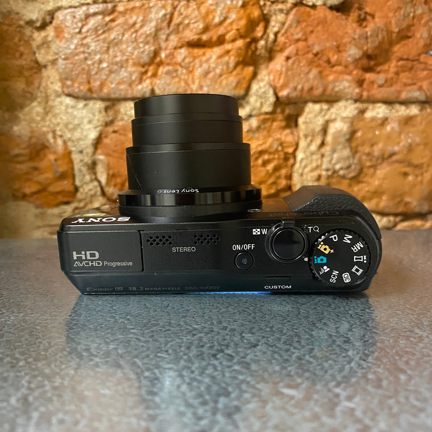 Sony Cyber-shot DSC-HX20V УЦЕНКА цифровой фотоаппарат