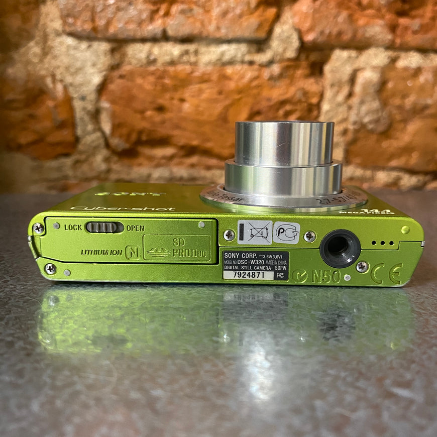 Sony Cyber-shot DSC-W320 зеленый цифровой