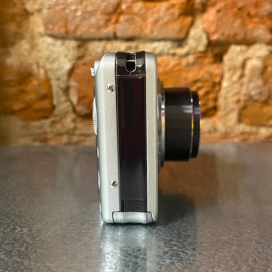 Sony Cyber-shot DSC-W170 серебро цифровой фотоаппарат