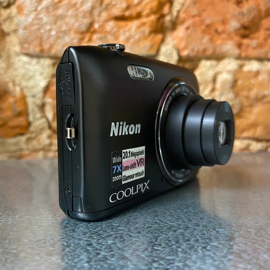 Nikon Coolpix S3400 черный цифровой фотоаппарат