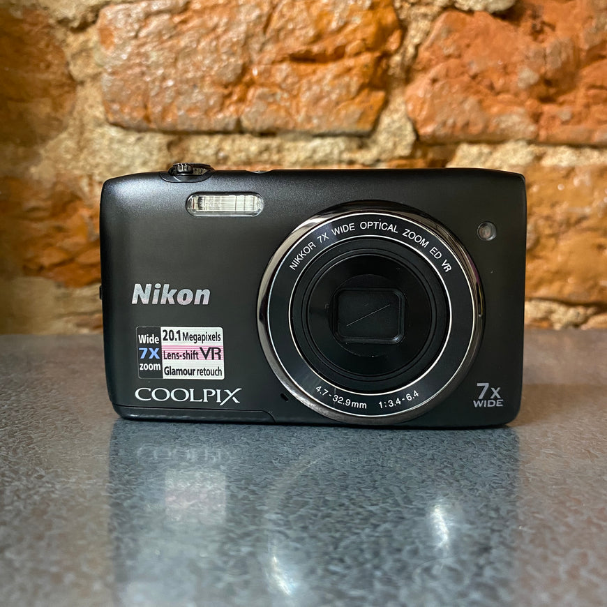 Nikon Coolpix S3400 черный цифровой фотоаппарат