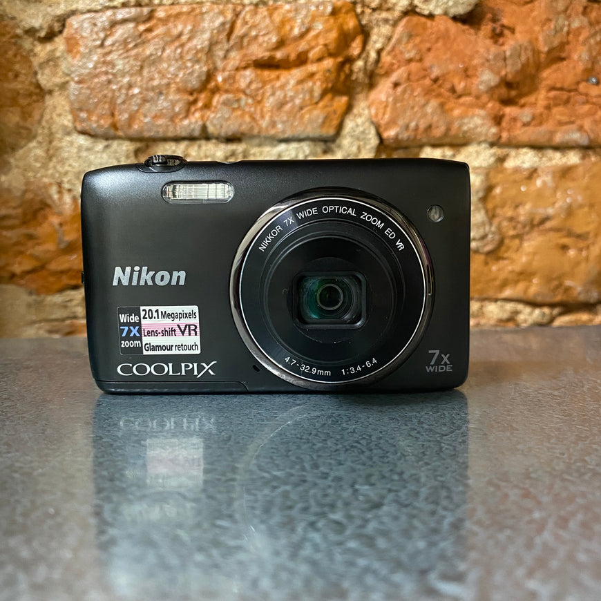 Nikon Coolpix S3400 черный цифровой фотоаппарат
