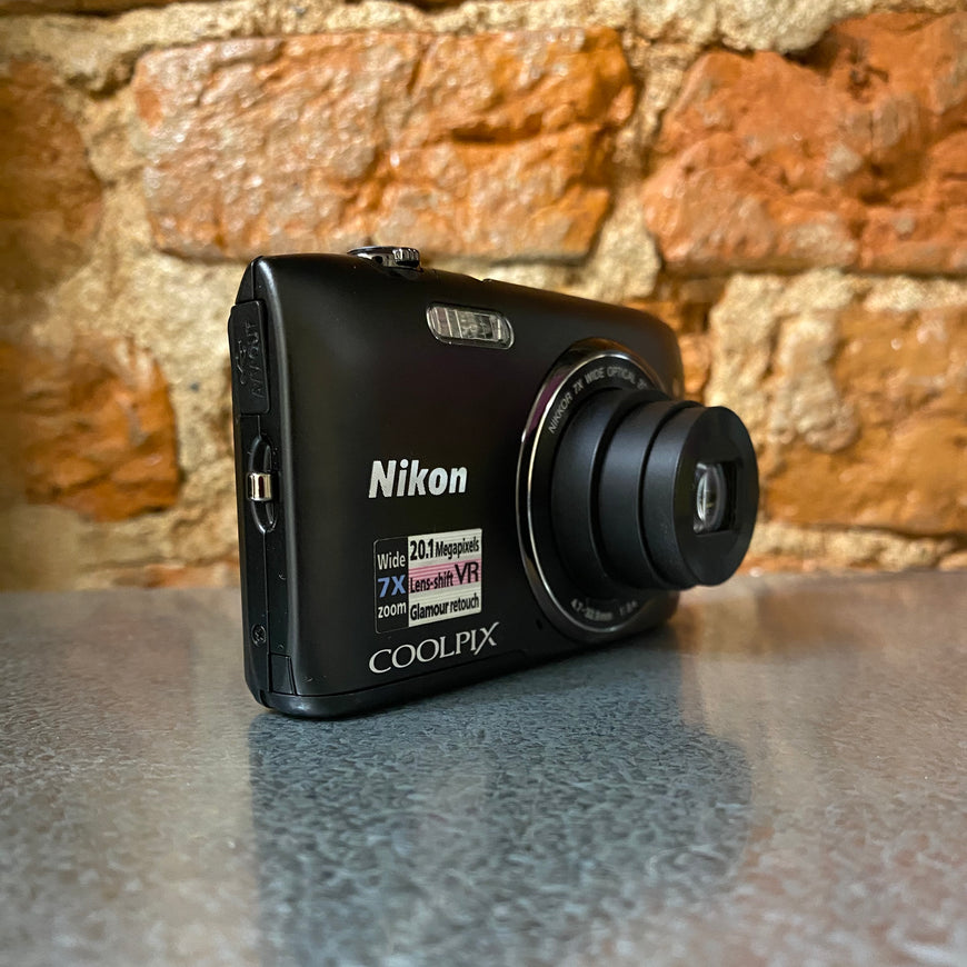 Nikon Coolpix S3400 черный цифровой фотоаппарат