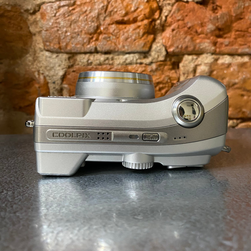Nikon Coolpix 4800 коробка цифровой фотоаппарат