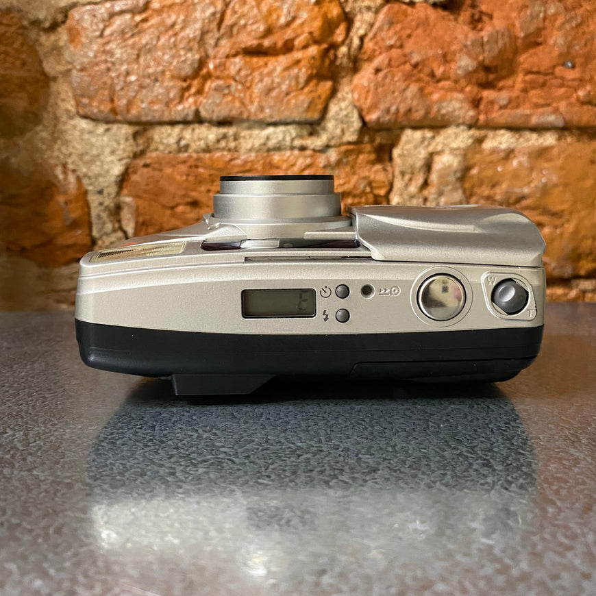 Olympus Superzoom 80G пленочный фотоаппарат