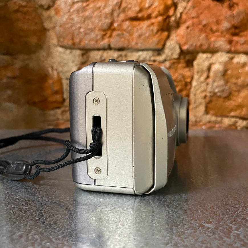 Olympus Superzoom 80S пленочный фотоаппарат