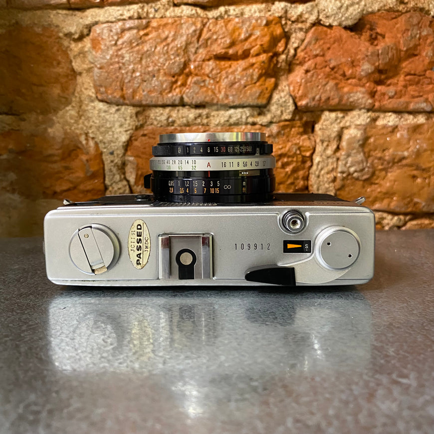 Olympus 35 SP Zuiko 1.7 42 mm пленочный дальномерный фотоаппарат
