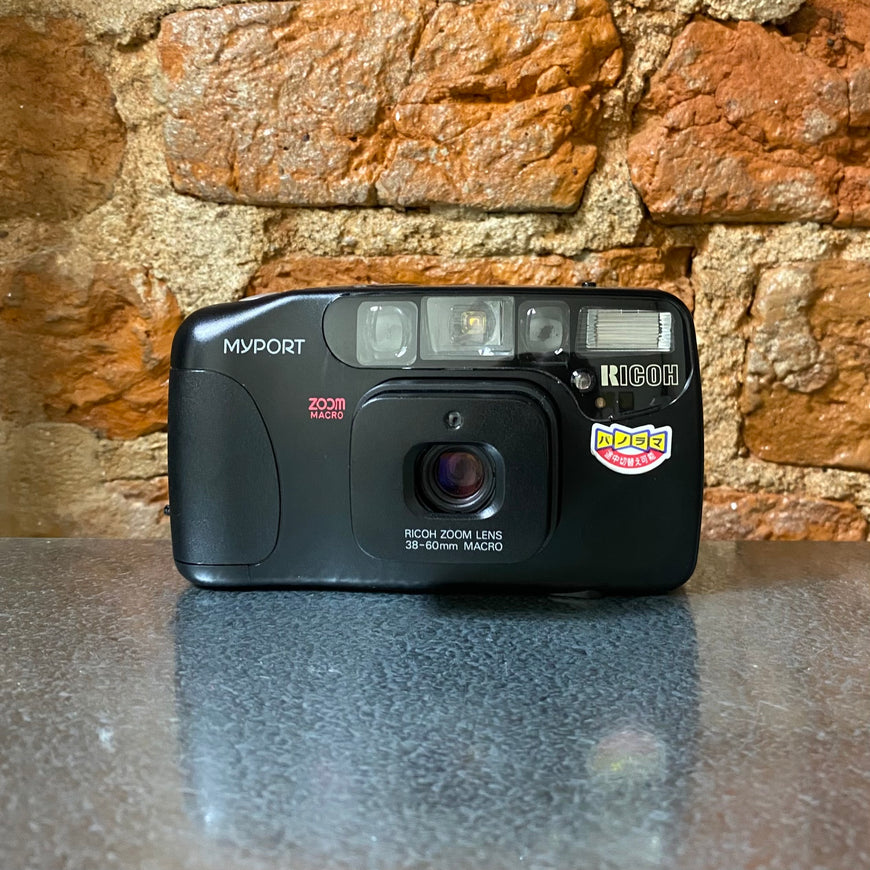 Ricoh Myport zoom mini пленочный фотоаппарат