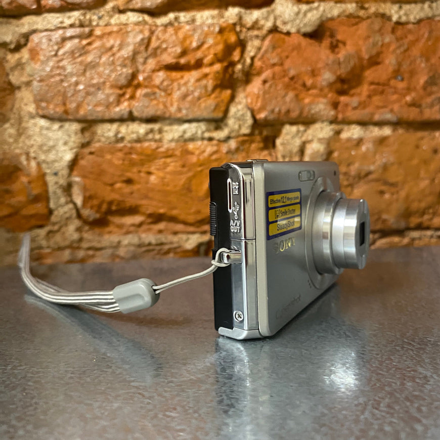Sony Cyber-shot DSC-W190 цифровой фотоаппарат
