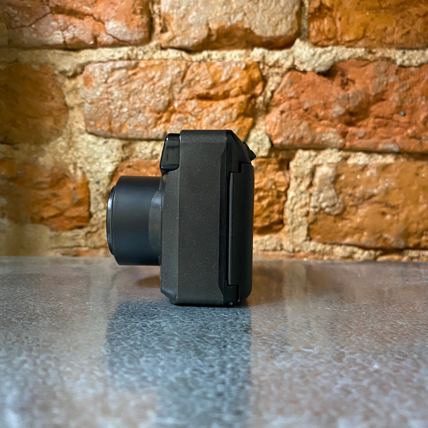 Olympus Superzoom 105 пленочный фотоаппарат