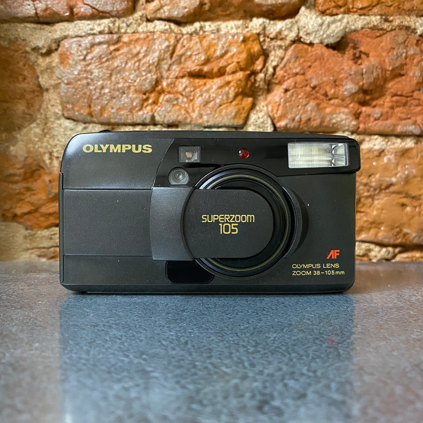 Olympus Superzoom 105 пленочный фотоаппарат