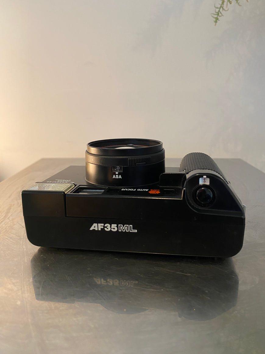 Canon AF35ML топовый пленочный фотоаппарат
