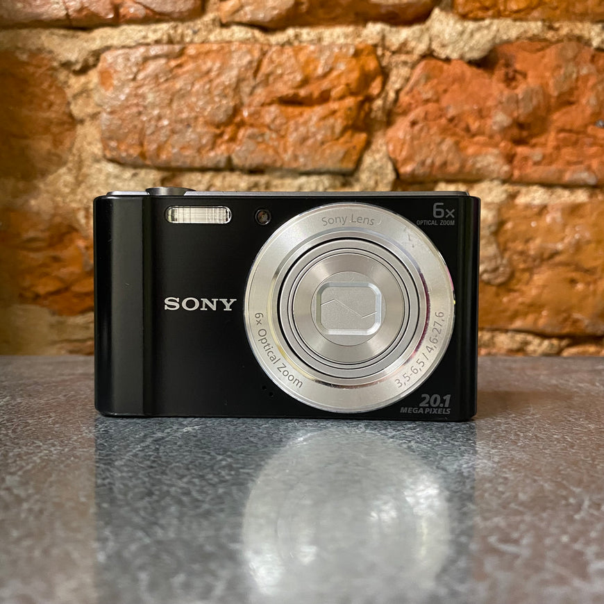 Sony Cyber-shot DSC-W810 черный цифровой фотоаппарат
