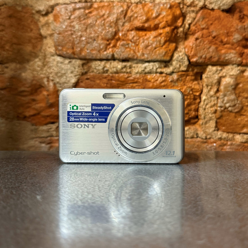 Sony Cyber-Shot DSC-W310 серебро цифровой фотоаппарат