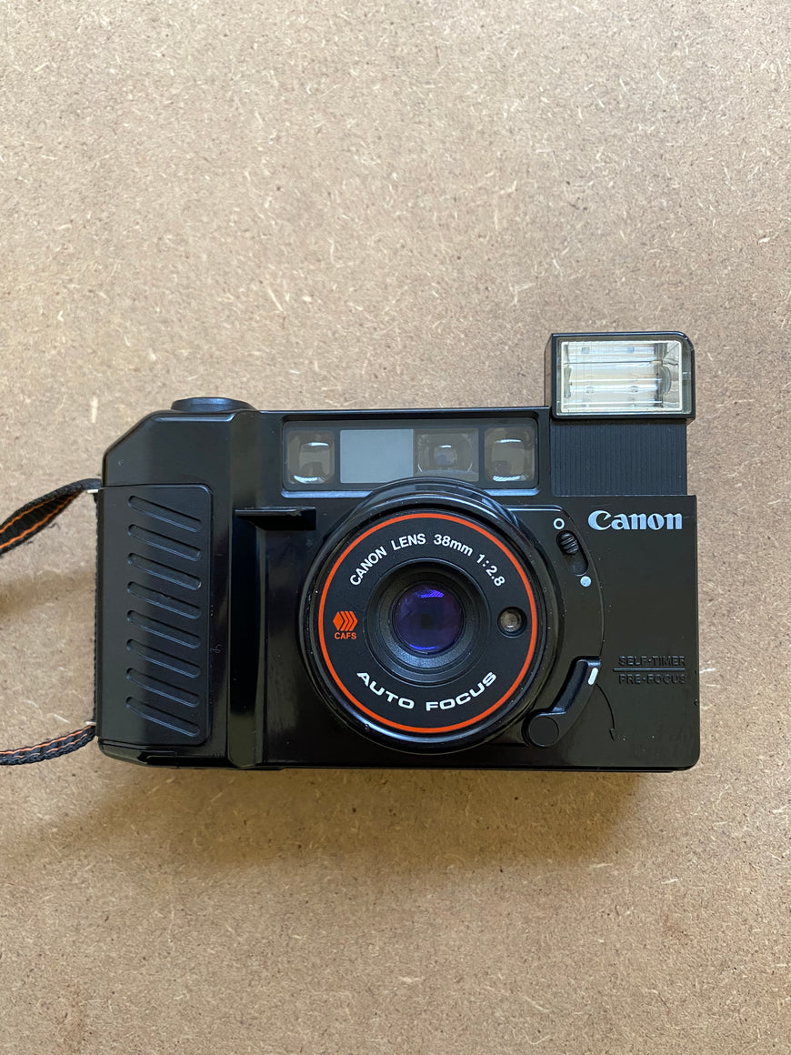 Canon Autoboy 2 / AF35M пленочный фотоаппарат