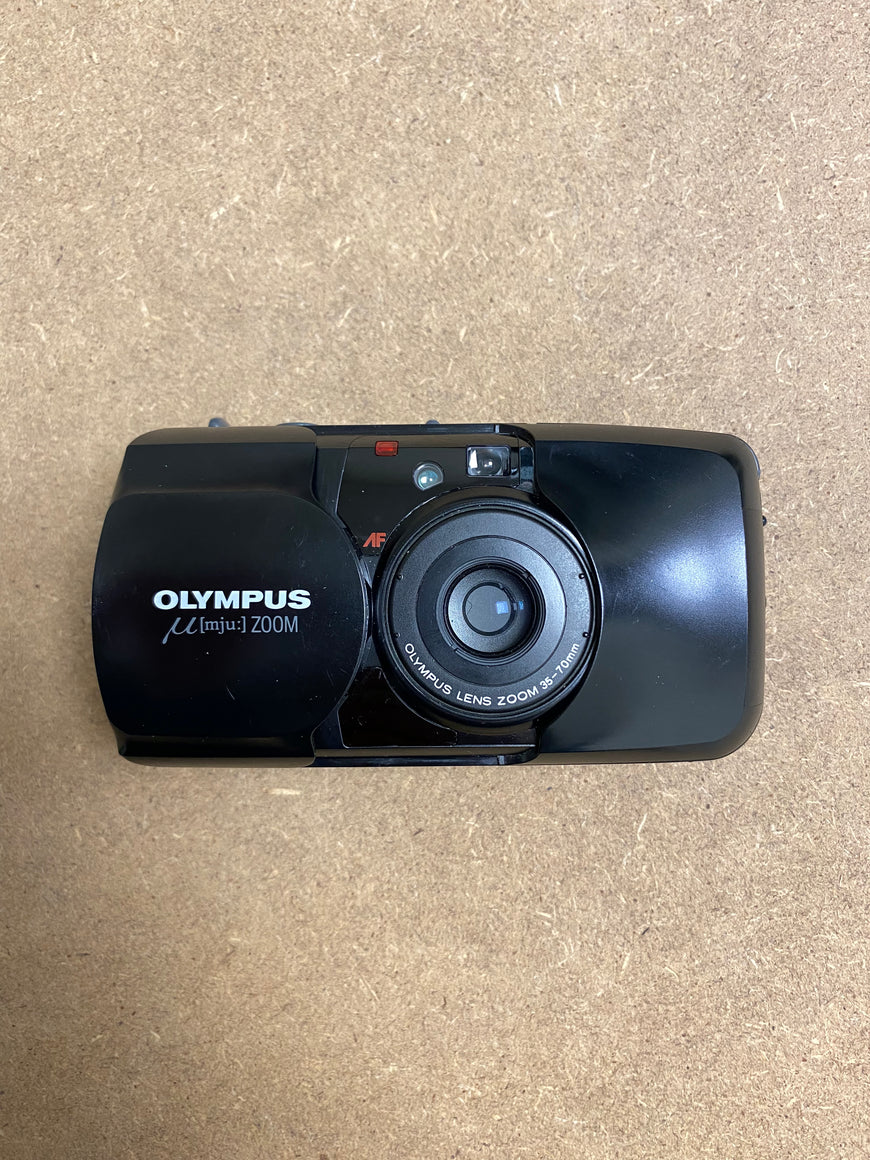 Olympus mju zoom black пленочный фотоаппарат