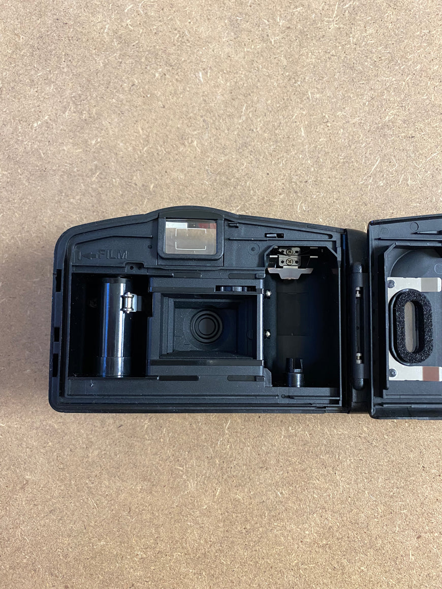 Canon Prima BF-7 черный пленочный фотоаппарат