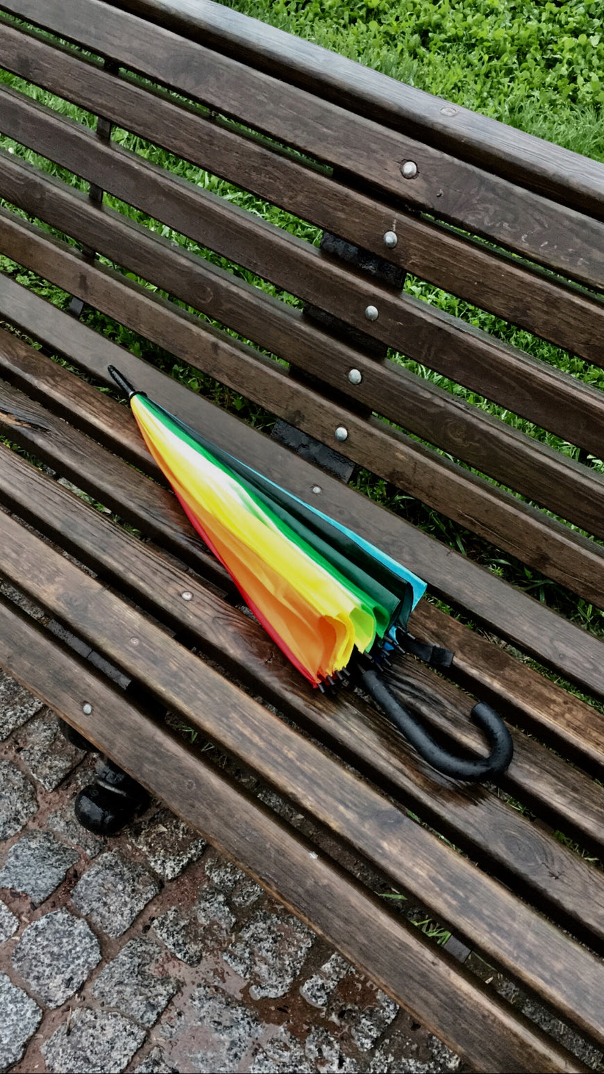 Радужный зонт трость