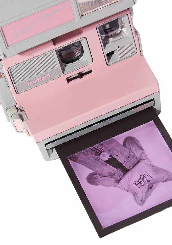 Розовый Polaroid Cool Cam 600